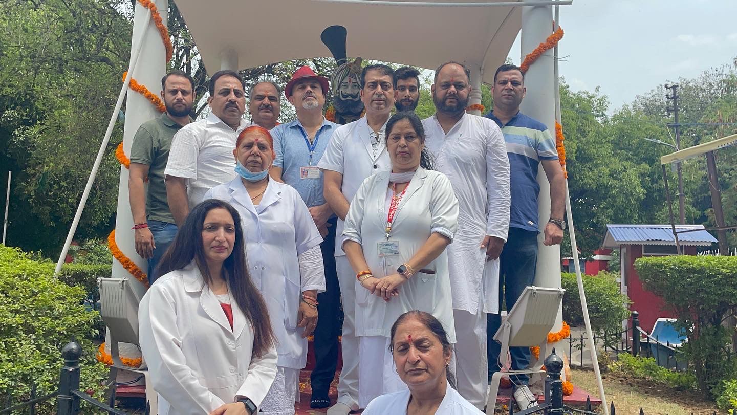 Read more about the article Maharaja Gulab Singh Brigade paid tribute to Maharaja Hari Singh on his 61st death anniversary